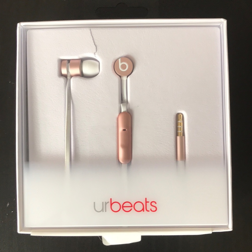 Beats by dr. Dre wired earphones